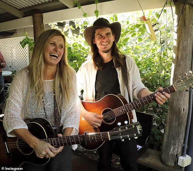 The bizarre living situation of Kasey Chambers and her much younger partner Brandon Dodd after winning a Lifetime Achievement Award