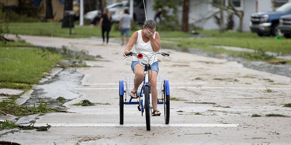 Hurricane Milton updates: 911 on verge of shutting down as eerie sight spotted on empty Florida streets