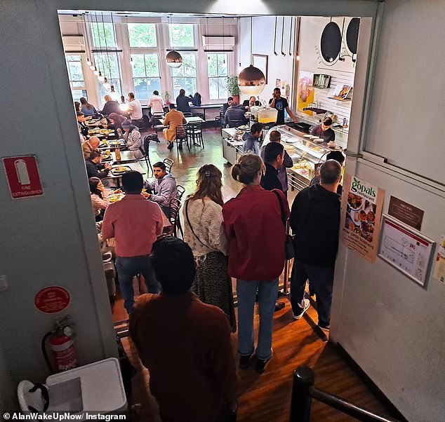 Café photo exposes the disturbing reality of life in Australia right now