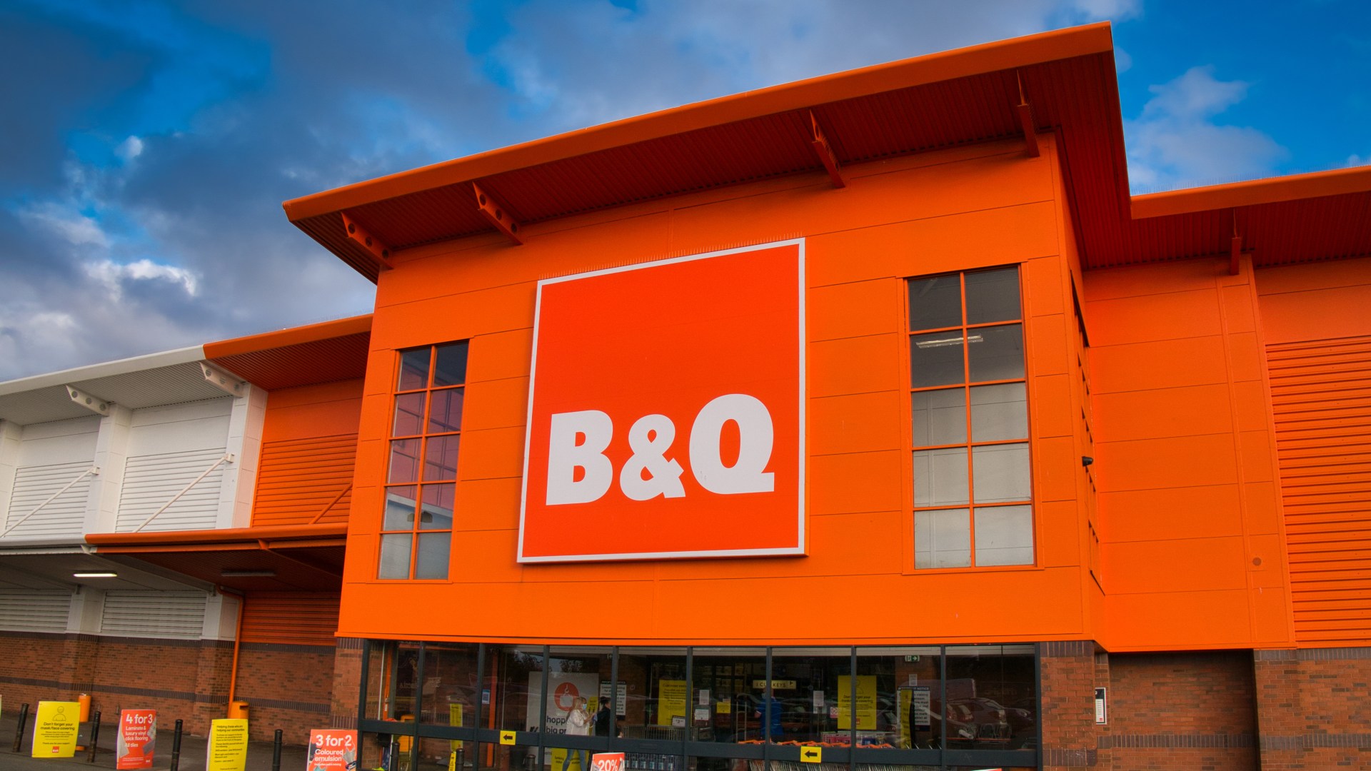 B&Q is selling an electric blanket to keep you warm this winter for just £16.99