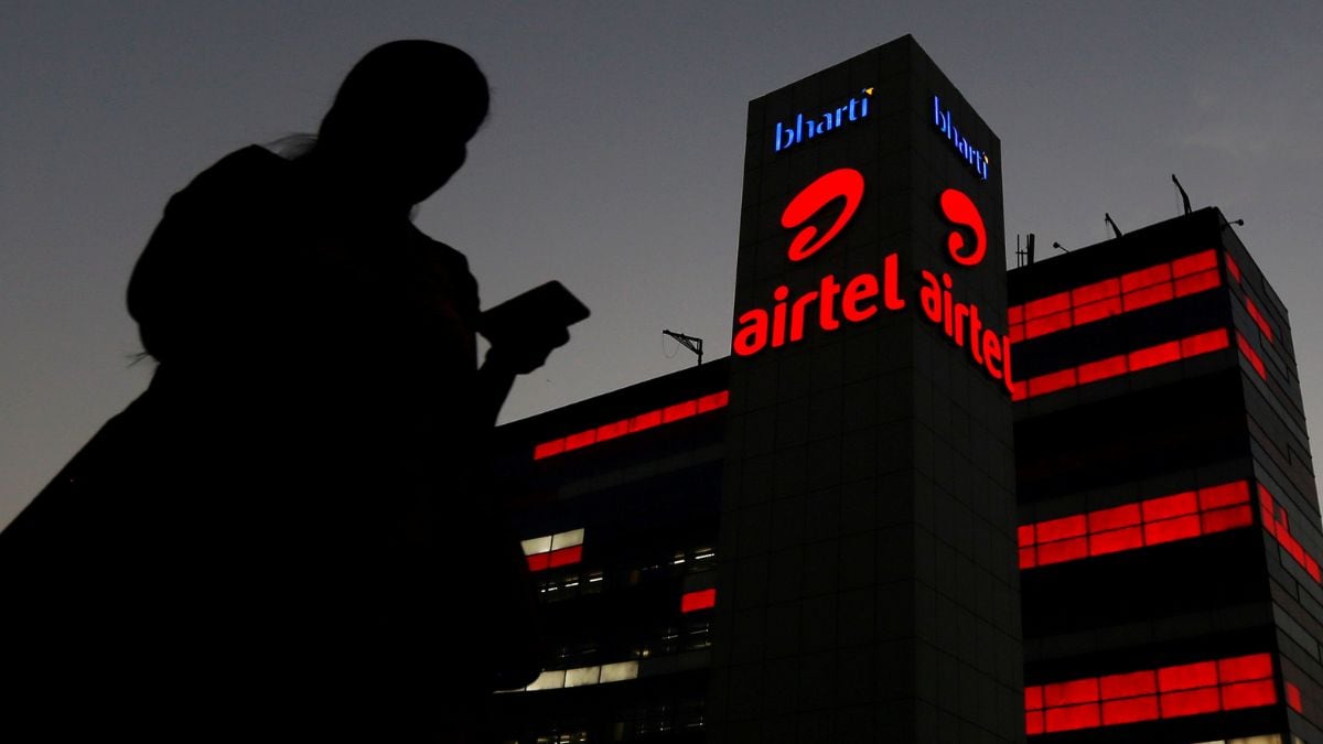 Bharti Airtel may acquire Tata Play DTH Service to increase its offering