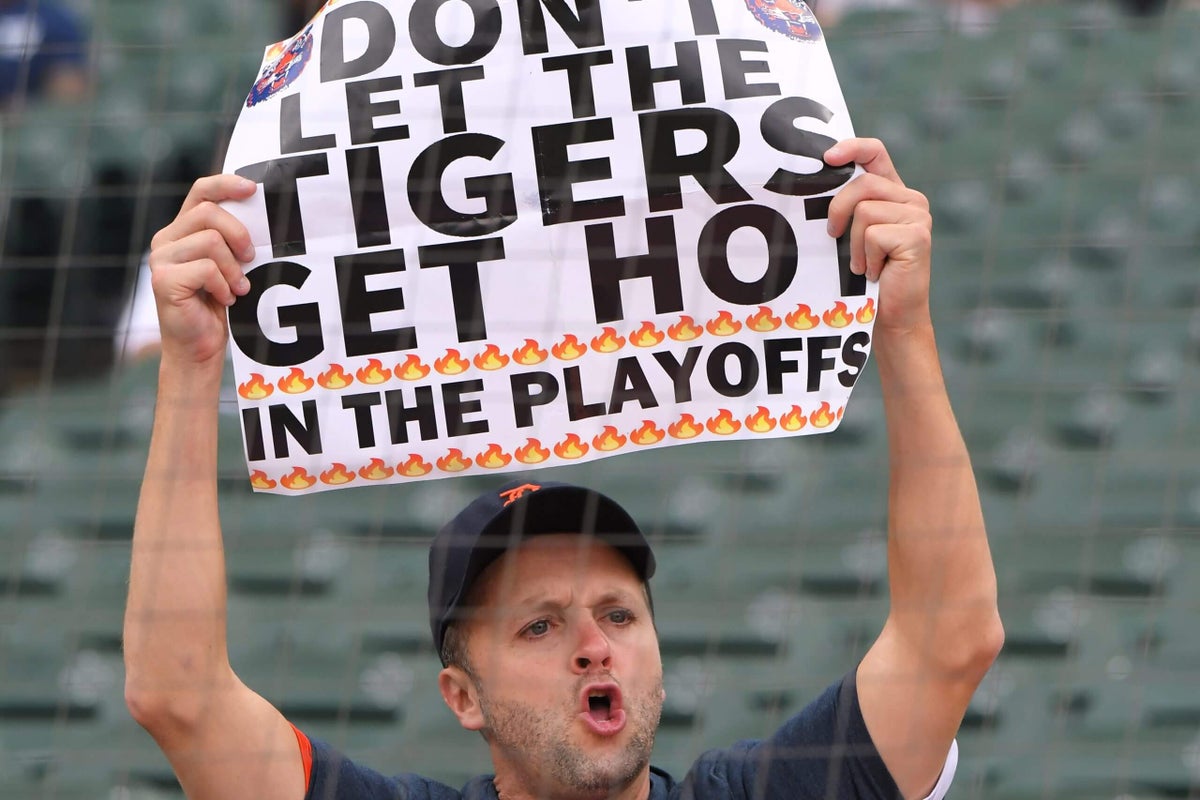 He prepared his team for the playoffs, one sign at a time: “Don’t let the Tigers get hot.”