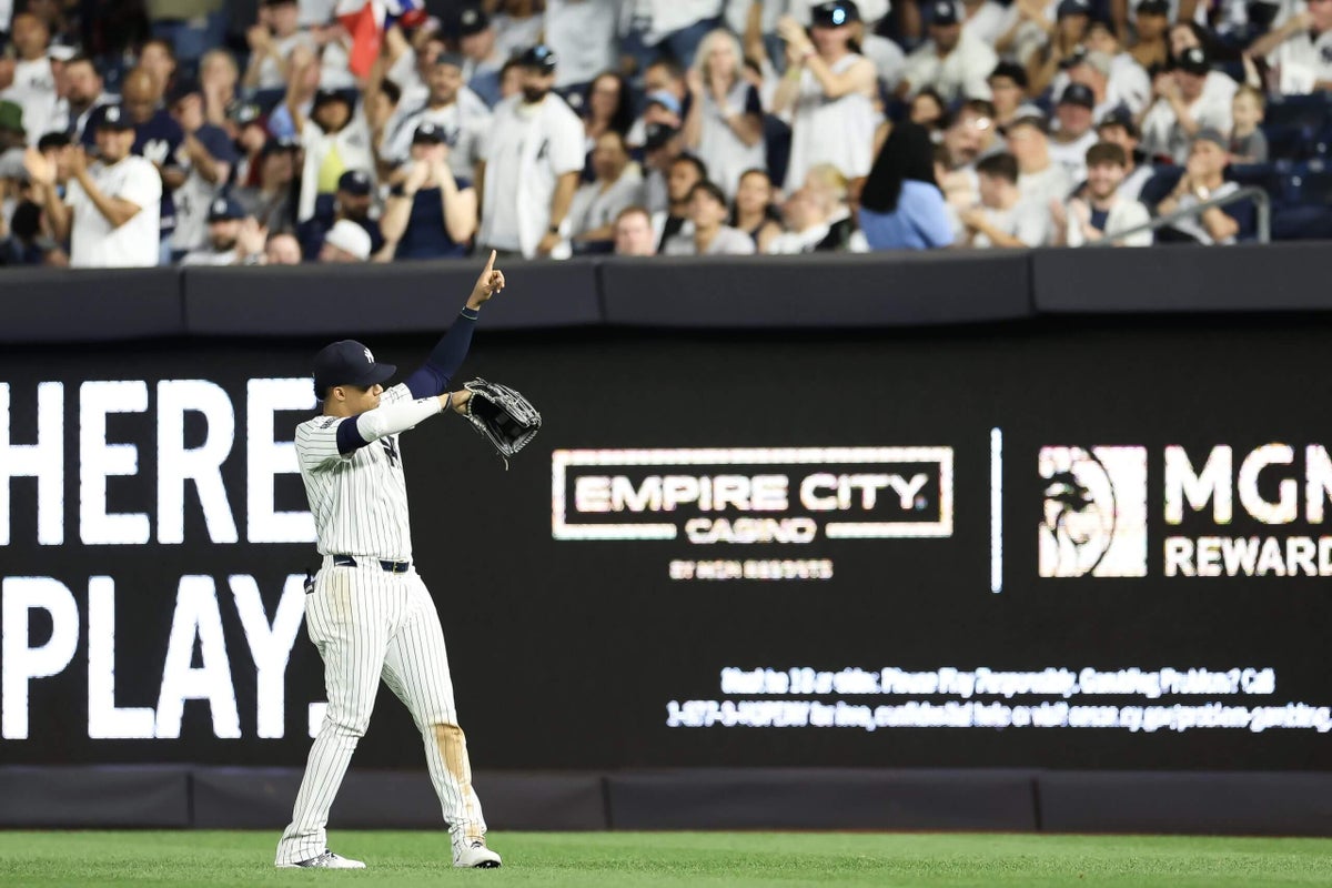 Diehard Yankees fans can’t imagine Juan Soto being gone: “Why would you want to leave this behind?”