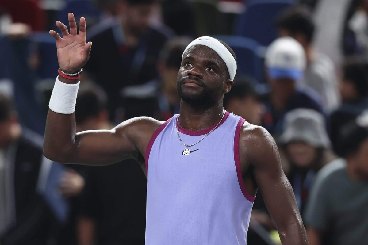 Frances Tiafoe swears repeatedly at the referee after a time violation against Roman Safiullin in Shanghai