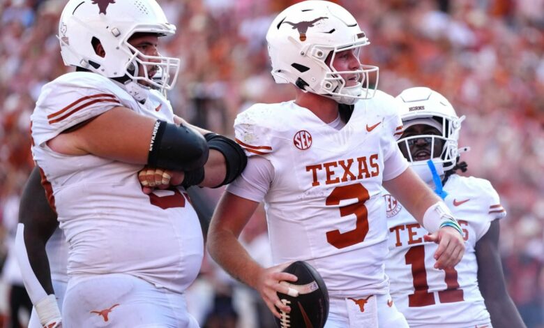 AP Top 25: Texas retains No. 1 ranking ahead of visit to Georgia; Oregon moves up to number 2