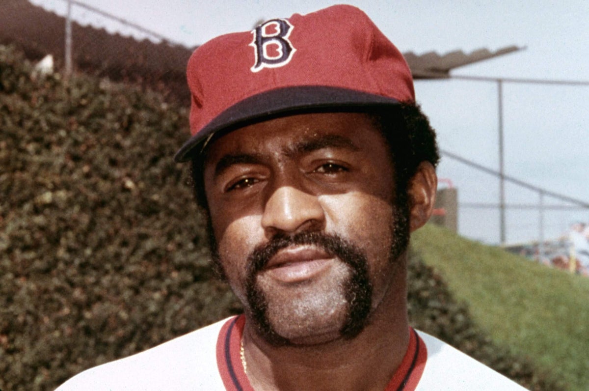 Luis Tiant, Boston Red Sox legend known as ‘El Tiante’, dies at 83