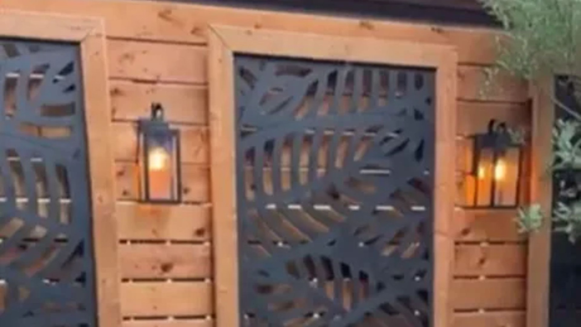 I built a lighted privacy fence, people say it’s the best thing they’ve ever seen