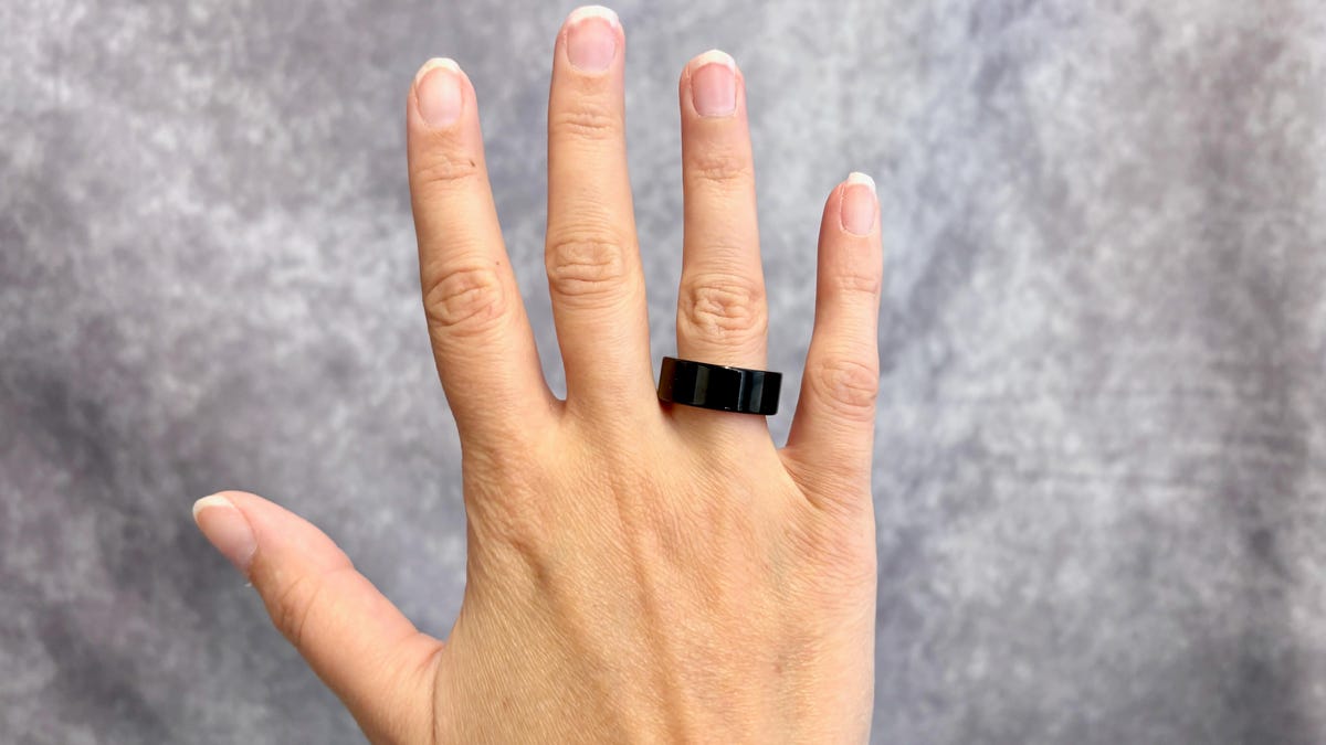 Oura Ring 4 First shot: more titanium, better accuracy and longer battery life