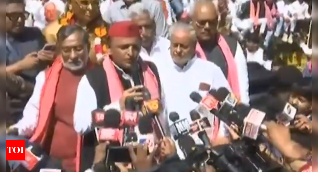 ‘Samajwadis stopped paying tribute’: Akhilesh asks Nitish to withdraw from NDA; JDU questions SP chief’s JP values ​​| India News – Times of India