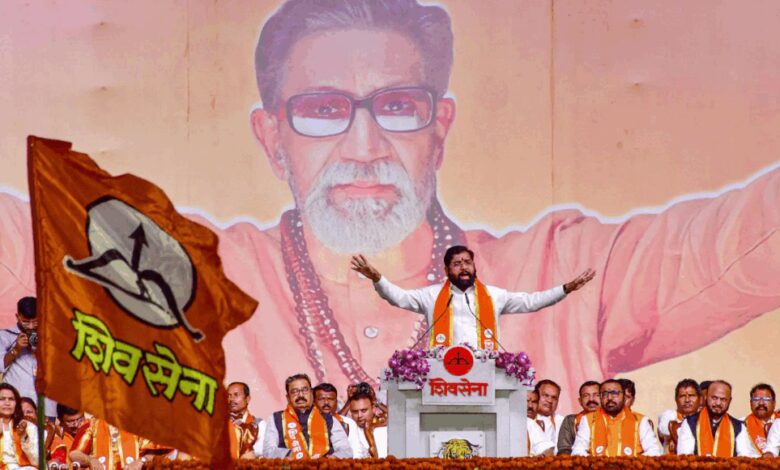 Sena vs Sena: Dusshera rallies in Mumbai turn political as Shinde and Uddhav take aim at each other | India News – Times of India