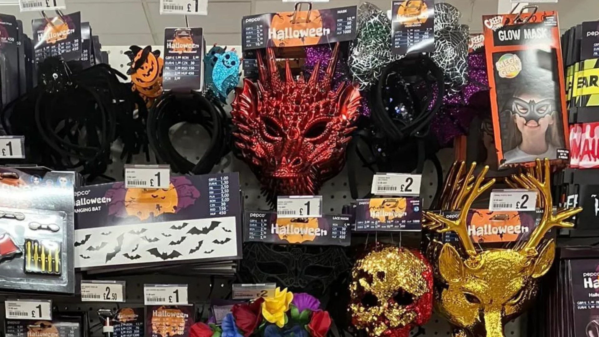 Shoppers in Poundland are loving their Halloween range – and prices start from 50p