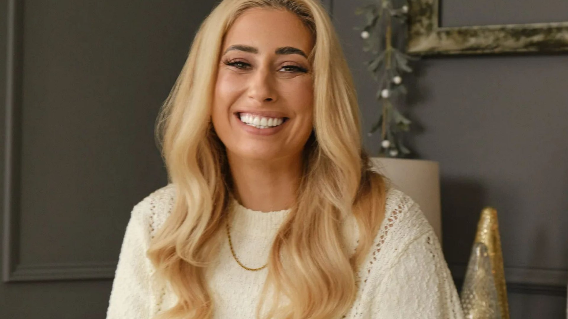 Stacey Solomon reveals a £4 Asda purchase that removes dirty grout in one minute