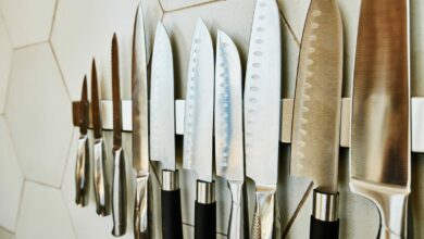 8 Bad Habits That Will Destroy Your Kitchen Knives