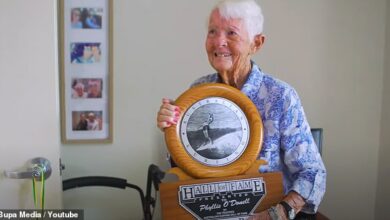 The death of one of Australian sport’s true pioneers, Phyllis O’Donnell, leaves surfing world champions in mourning