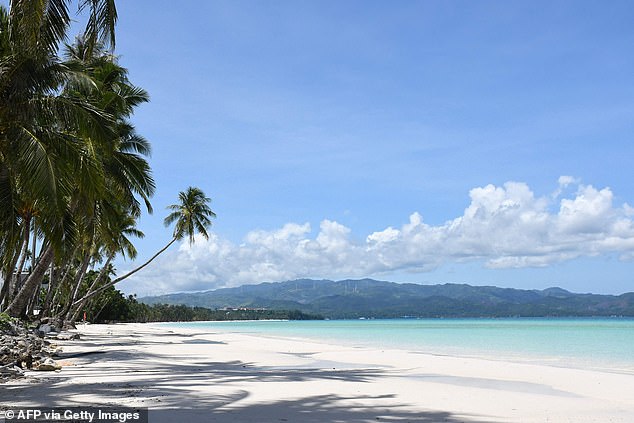 An Aussie cruise ship passenger drowns near the island of Boracay