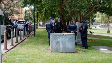 A shooting takes place near the NSW Parliament House as police rush to the scene