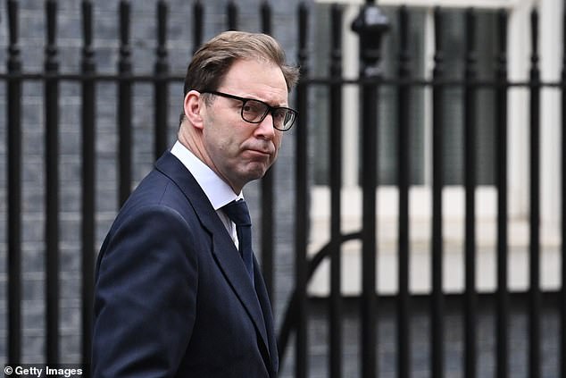 TOBIAS ELLWOOD: Putin’s hypersonic missile strike in Ukraine should be a resounding wake-up call