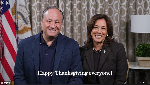 Kamala Harris wears the same outfit from the viral video with blue eyes to wish Americans a happy Thanksgiving