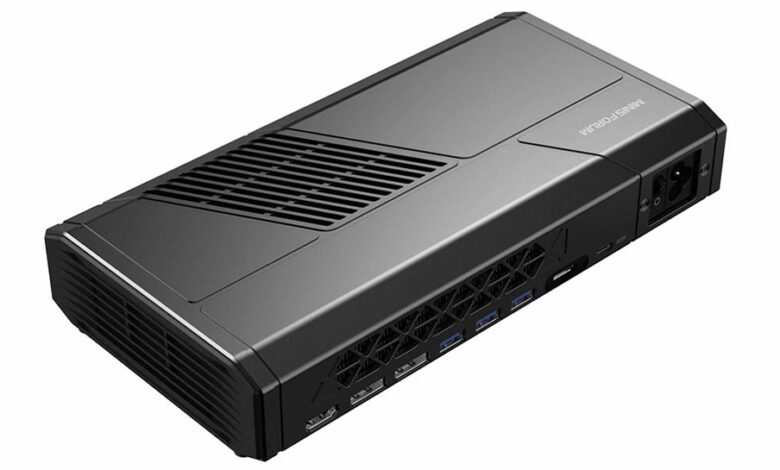 Another AMD eGPU docking station goes on sale, but it doesn’t have USB 4.0, can’t accommodate an M.2 SSD, and requires an OCuLink connector to power the RX 7600M XT chip