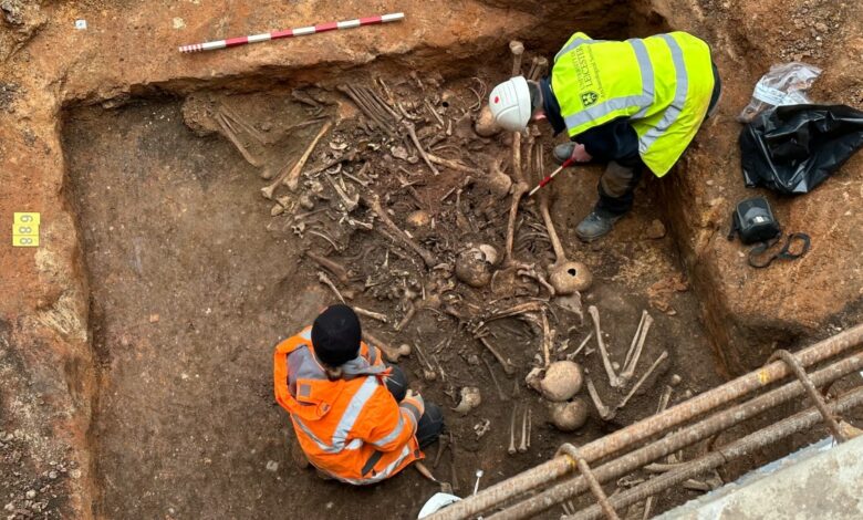 Archaeologists discover 123 bodies in Leicester’s ancient burial vault