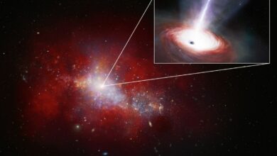 Astronomers discover that a black hole devours matter at incredible speeds!