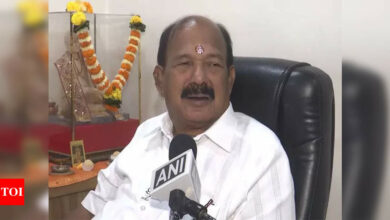 BJP MLA Kalidas Kolambkar confident of victory in ninth poll; ‘doesn’t believe in Batenge toh Katenge’ – Times of India