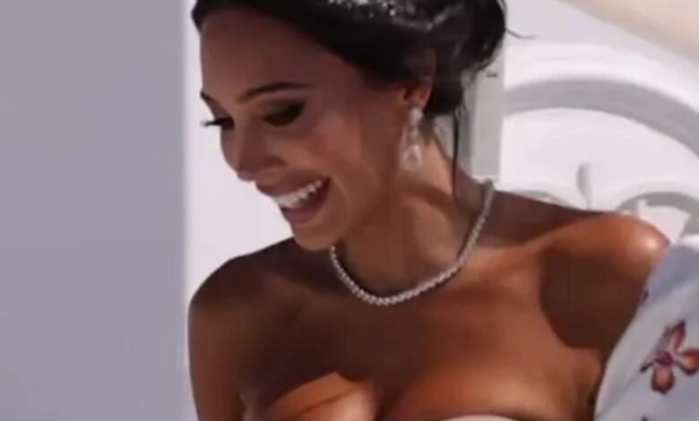 Bride with £385k wedding planned for ‘cheap’ looking ‘underwear’ dress