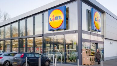 Chill Brits run to Lidl for ‘luxury’ center aisle items to keep warm