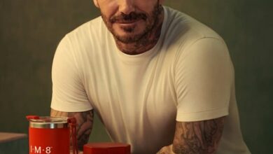 David Beckham lanceert een supplement van £ 65 dat beweert je huid en haar een ‘glow up’ te geven – maar experts waarschuwen voor mogelijke risico’s