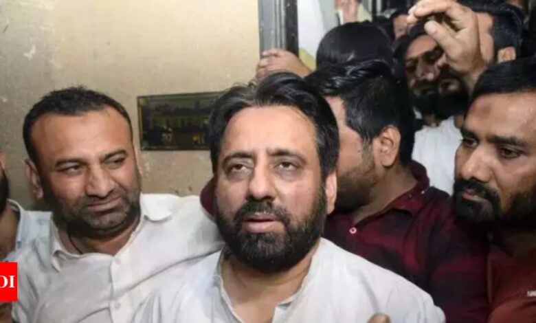 Delhi court grants bail to AAP leader Amanatullah Khan in money laundering case | India News – Times of India