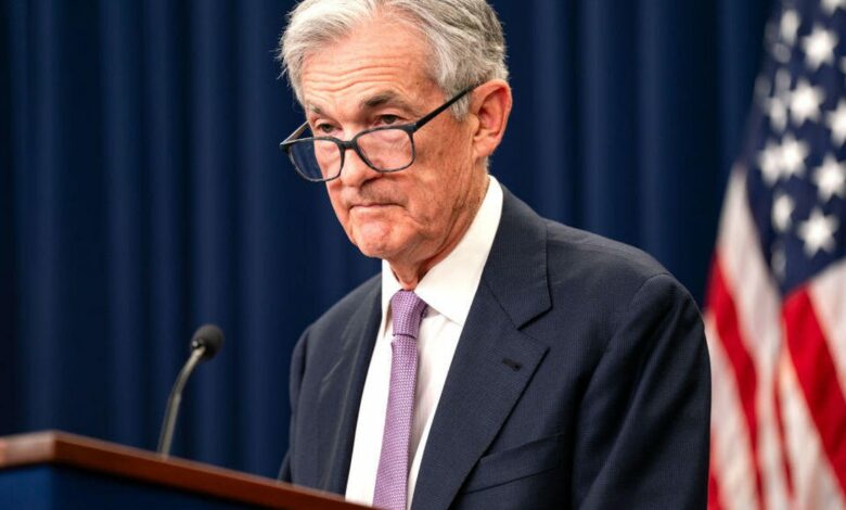 Due to the strong economy, the Fed is in no hurry to cut interest rates, says Chairman Powell