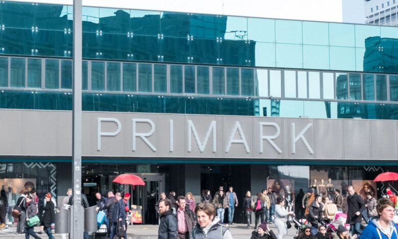 Fashionistas are flocking to Primark for the ultimate budget Christmas party outfit