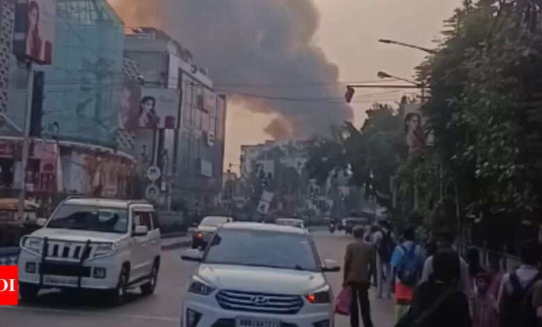 Fire breaks out in south Kolkata’s Sandhya Bazar, no injuries reported – Times of India