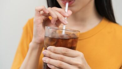 Former USDA food expert warns against diet drinks containing chemicals