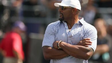 Ray Lewis wants a head coaching job at FAU, but Charlie Weis Jr. is still the leader: sources