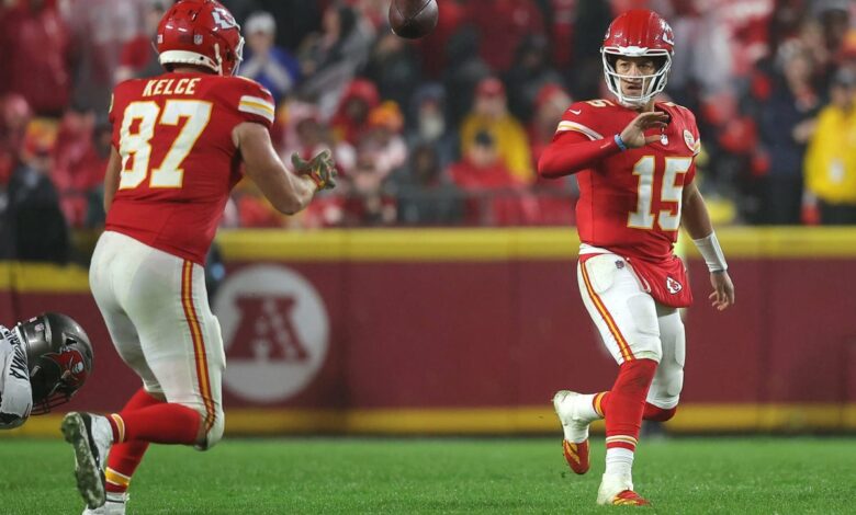 Chiefs’ Patrick Mahomes and Travis Kelce’s homes in Kansas City were burglarized last month