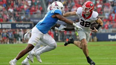 Top 10 College Football Games of Week 12: Tennessee vs. Georgia Showdown, Playoff Implications Are Many