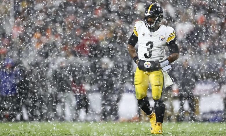 The Steelers’ offense has two quarterbacks… and a whole host of unanswered questions