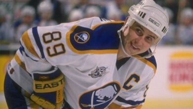 Why isn’t Alexander Mogilny in the Hockey Hall of Fame? There are clues