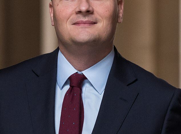 Government launches investigation into ‘cheap’ doctors: Heath Secretary Wes Streeting says doctor’s staff could face more training and stricter rules