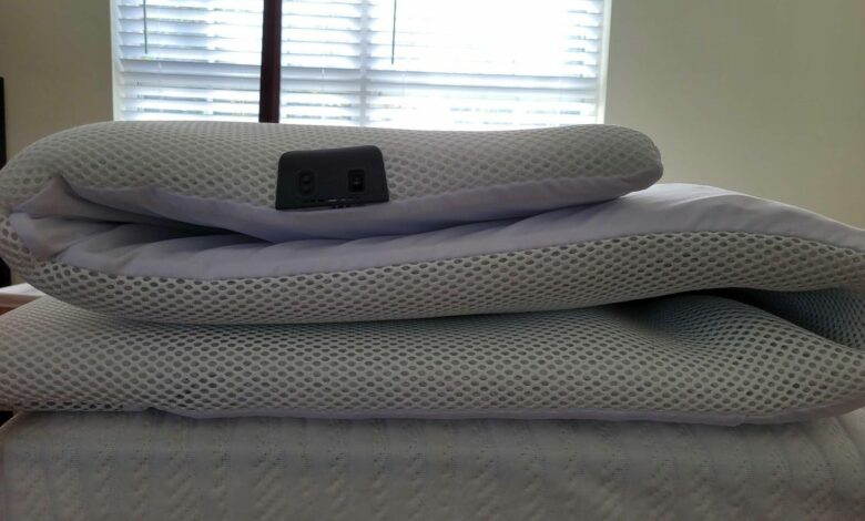 I Used This Weird Mattress Pad to Fix My Sleep Schedule. Here's How