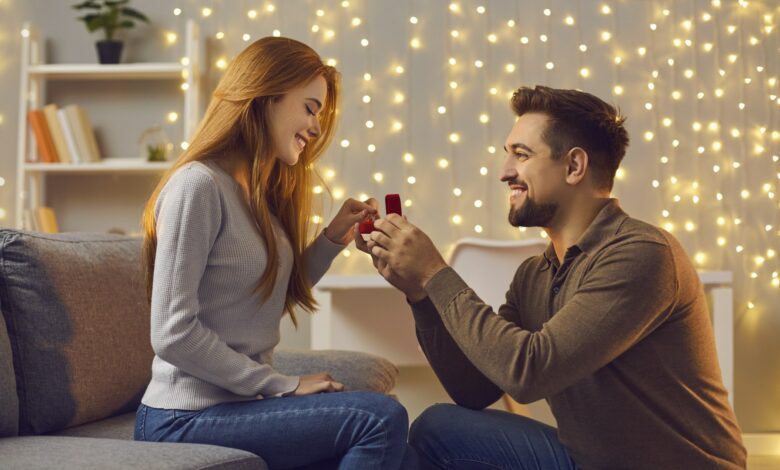 I’m a jeweler and there are six signs your partner wants you to pop the question