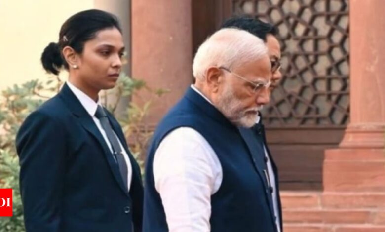 ‘Lady SPG’: Photo of female officer escorting PM Modi goes viral | India News – Times of India