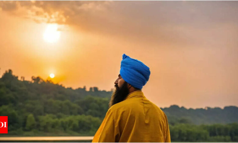 Only Sikhs wearing turbans are exempt from wearing helmets, the Punjab and Haryana High Court has clarified | India News – Times of India