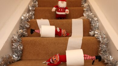 Parents boycott ‘stupid’ Elf on the Shelf after noticing ‘creepy’ details