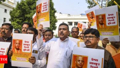 Priest Chinmoy Krishna Das arrested in Bangladesh: BJP holds protest in Bengal, ISKCON demands justice – top developments – Times of India