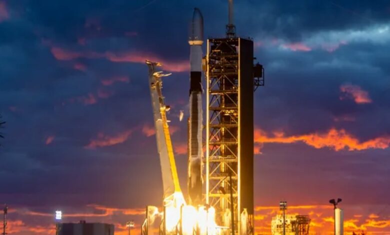 SpaceX Falcon 9 successfully launches Optus-X Telecom satellite