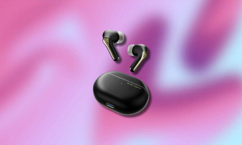 This Black Friday, grab a pair of Soundpeats earbuds for just 