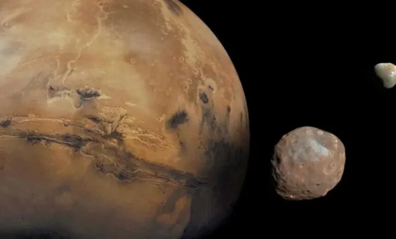 Two moons of Mars may have formed from asteroids