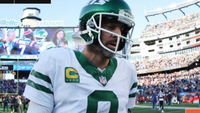 NFL QB Stock Report, Week 9: Why the Aaron Rodgers-Jets experiment failed